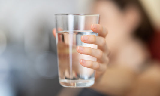 How to stay hydrated while living with Chrohn's Disease